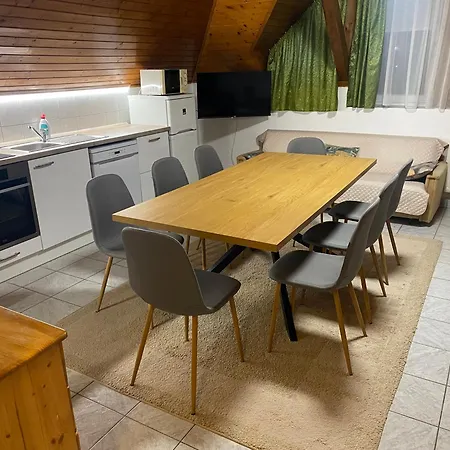 Maria Apartmanhaz
