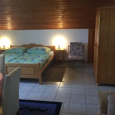 Maria Apartmanhaz Apartment