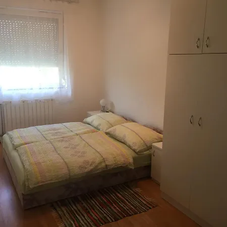 Apartment Maria Apartmanhaz *